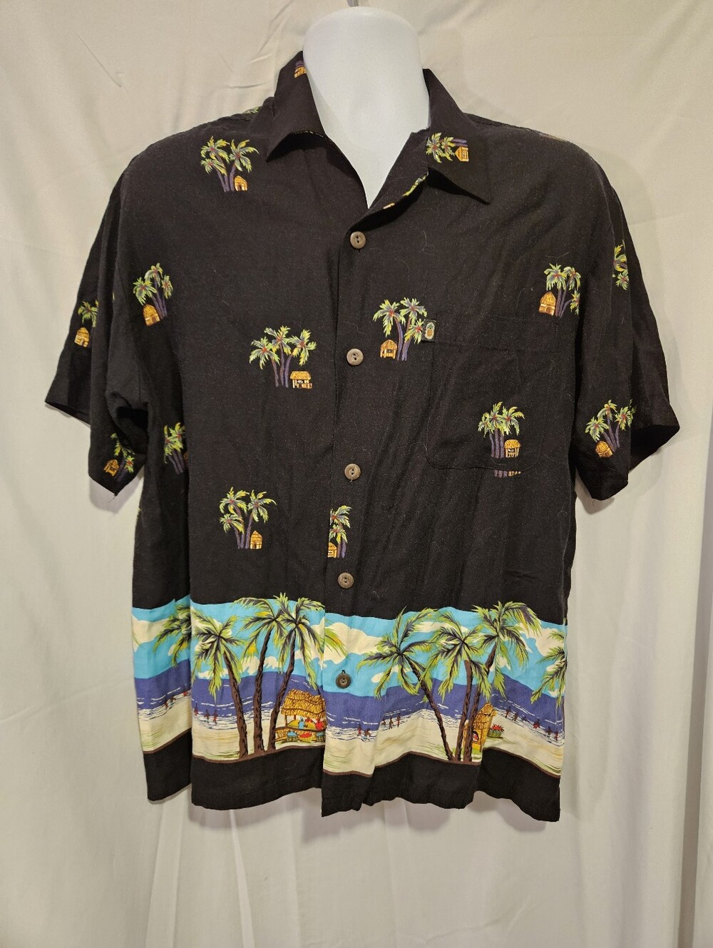 Pineapple Connection Men's Hawaiian Shirt Black Palm SZ SMALL 100% Rayon ALOHA!